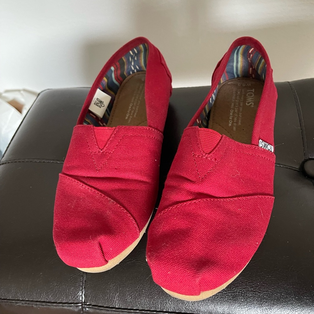 Red Toms - Picture 2 of 3